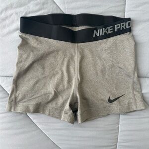 Grey Nike Pros Women’s size M